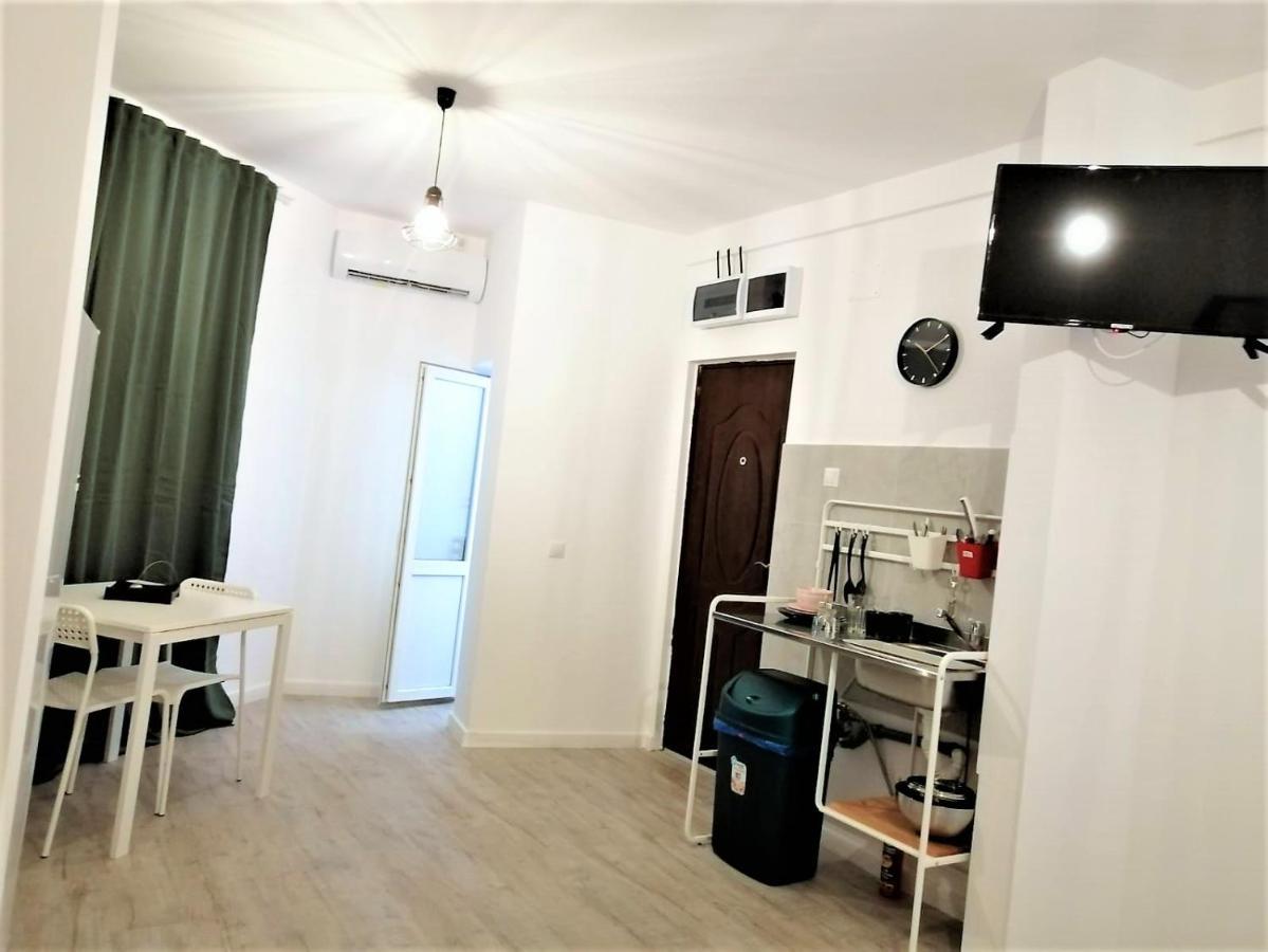 Central Old Town Studio Bukarest Kültér fotó